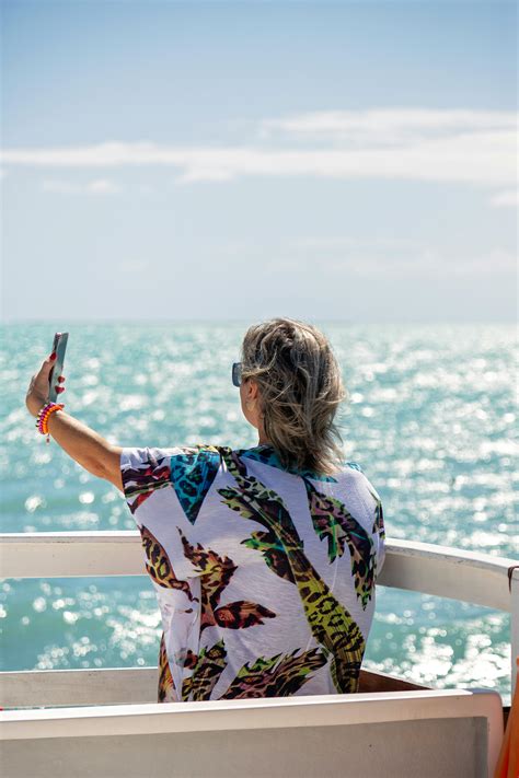 100.164+ Fotos y Imágenes de Butt over back selfie Gratis · Banco de Fotos Gratis