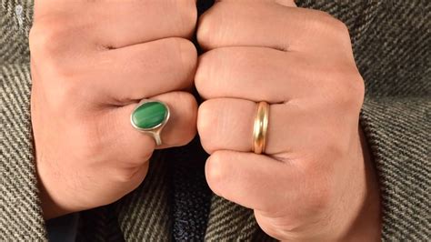 The Ultimate Pinky Ring Guide