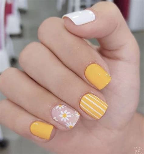 60+ Easy Summer Nail Art Designs | Gel nails, Nails, Nail designs