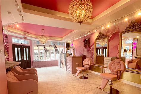 36 Best Salons for Rent in Spring Hill, FL | Peerspace