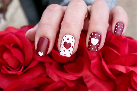 25 Best Valentine's Day Nail Designs and Ideas of 2023