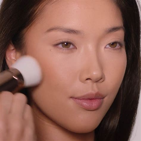 History Of Makeup: The 90s Makeup Look | Charlotte Tilbury