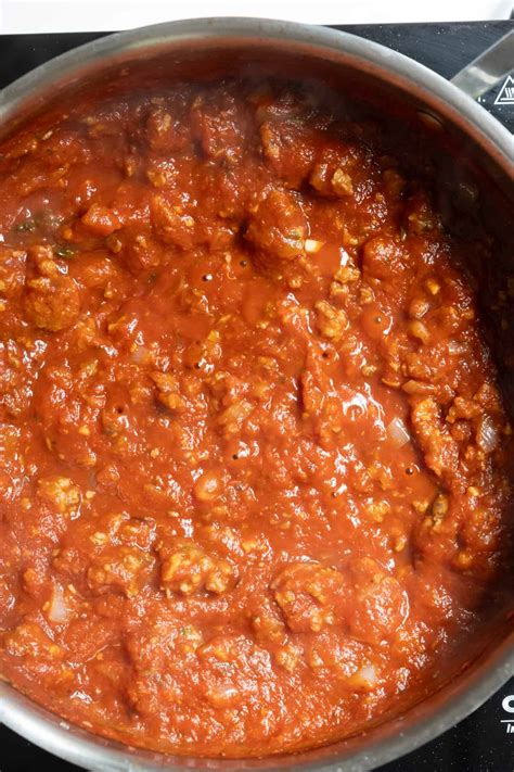 Italian Pink Sauce with Sausage - always from scratch