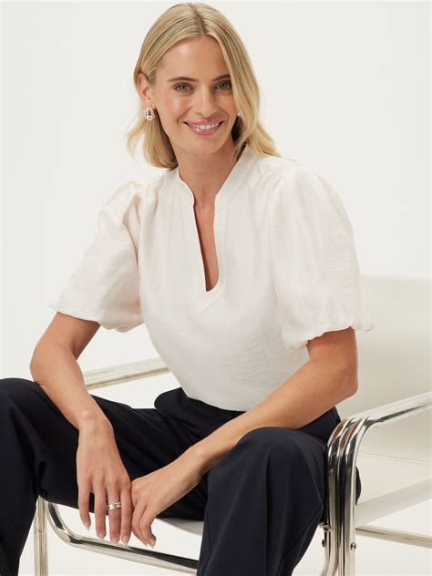 Abby Puff Sleeve Top