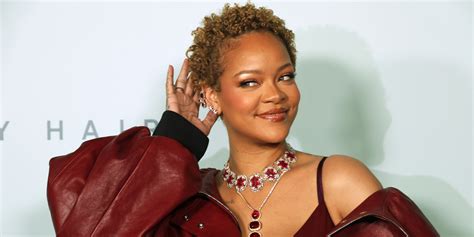 Simone Biles Debuts Honey-Blonde Hair, Igniting Buzz