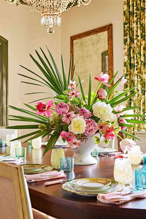 Dining Room Table Flower Centerpieces