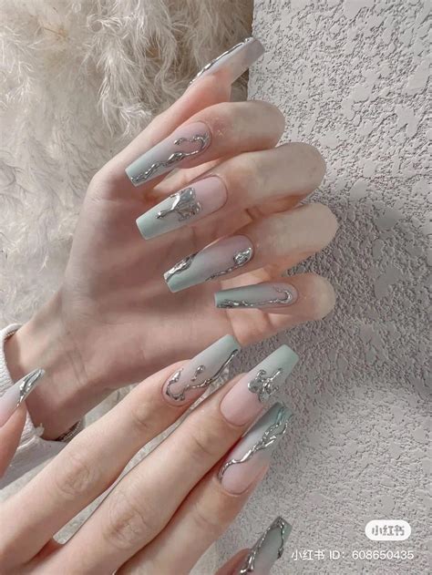 Ghim của Алёна Щербакова trên Ногти | Móng tay, Ngón tay, Hoa cúc