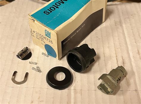 Rep,sats dörrlås cylinder , GM Gr10,266 20504715 - matonostalgi.se