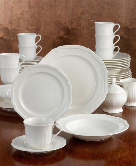 Mikasa Antique White Dinnerware Set for Elegant Table Settings