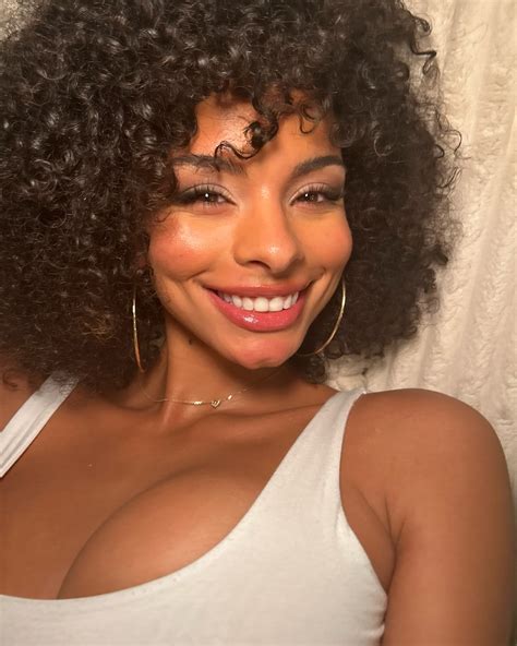 Ally Renee | 👩‍🦱👩‍🦱 | Instagram