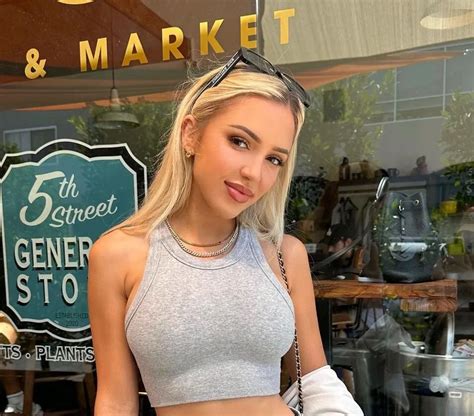 Abby Rao Pets - Celebrity Pets