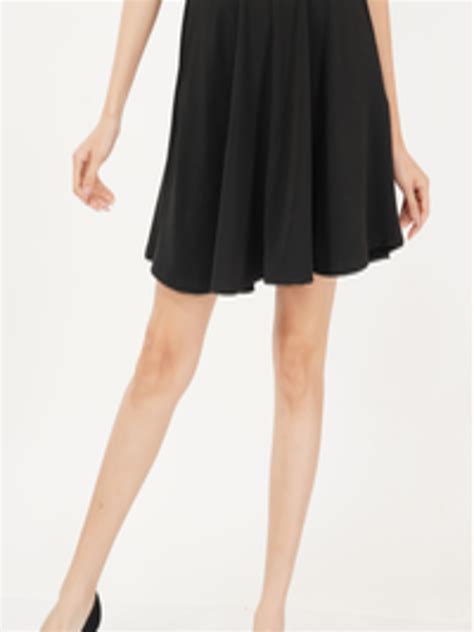 Buy FITHUB Flared Above Knee Skirt - Skirts for Women 25618274 | Myntra