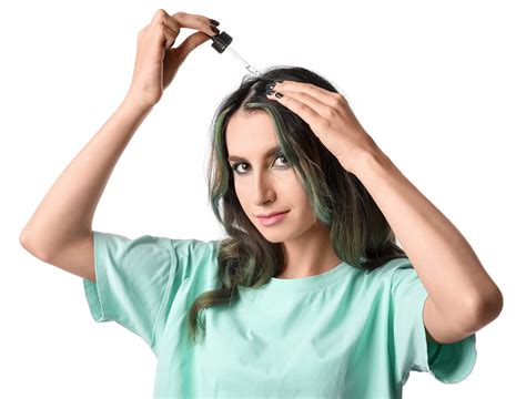Minoxidil for women: how to use & side effects