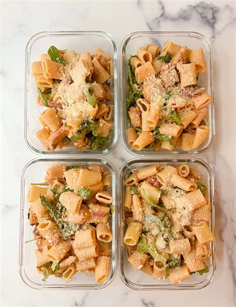 Creamy Chicken Pasta Meal Prep - TeacherTastes