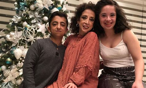 María Elena Saldaña reveló que su hija sufrió discriminación cuando era ...