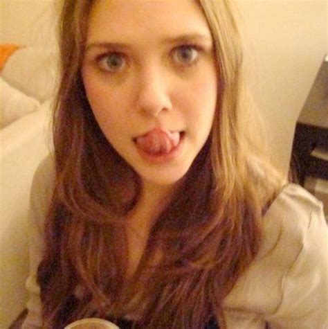 Elizabeth Olsen TheFappening Nude 9 Leaked Photos | #The Fappening