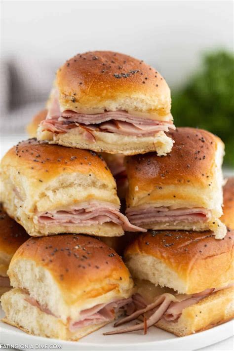These Hawaiian ham and cheese sliders recipe are easy to make. They are ...