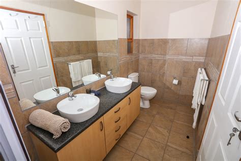 Suite 8 - The River Bend Farm