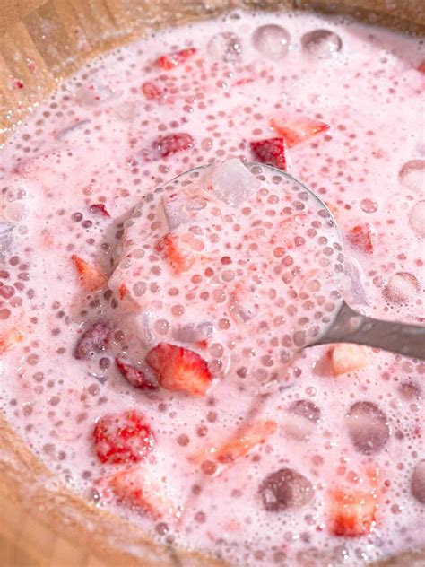 Strawberry Sago | Creamy & Refreshing Treat - Catherine Zhang