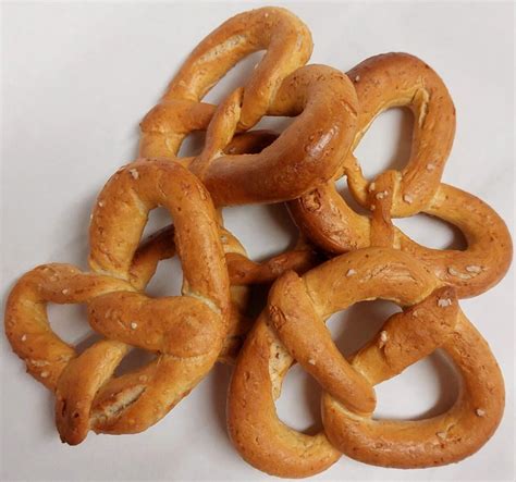 Handmade Special Pretzels With Reduced Sodium