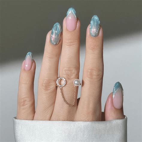 26 Baby Blue Nail Ideas That Elevate the Classic Color