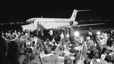 Former Iran Hostages Are Divided on Jimmy Carter and a Sabotage Claim - The New York Times