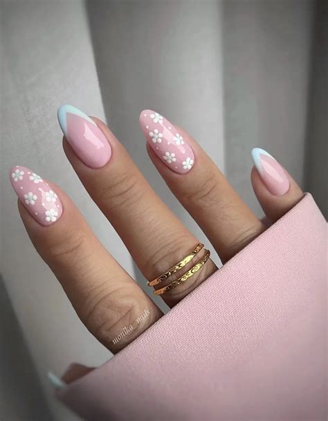 30+ Pink & White Nail Designs You'll Want to Copy - Days Inspired