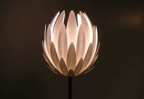 Lily.MGX floor lamp by MGX by Materialise | STYLEPARK