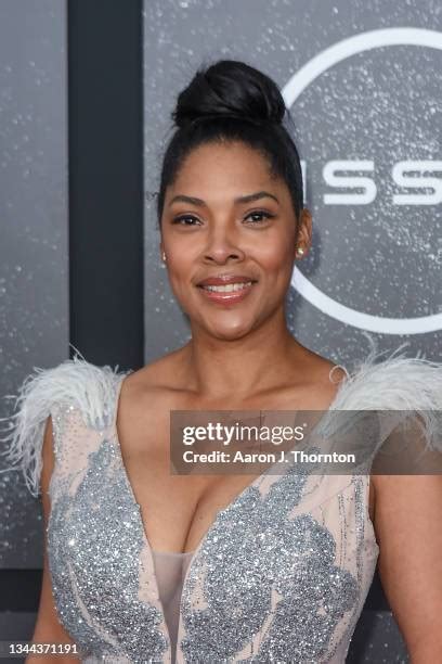 Tara Thornton Photos and Premium High Res Pictures - Getty Images