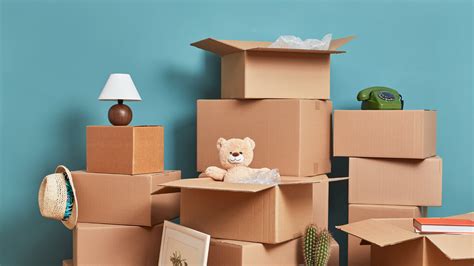 Moving Boxes Delivered vs. Buying In-Store: What's the Smarter Choice ...