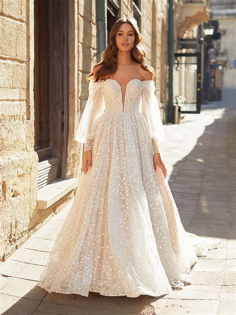 Winter Wonderland Wedding Dresses