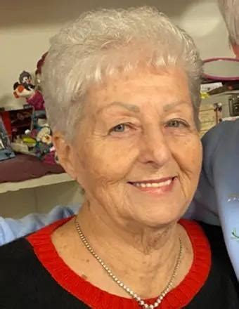 Rhonda Russell Reed Obituary (2025) - Shelbyville, TN - Gowen-Smith Chapel