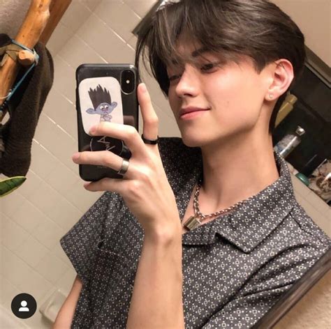 Andrew foy wiki age height girlfriend net worth updated on september ...