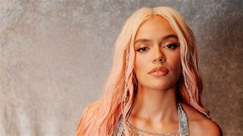 Karol G encontró la fórmula perfecta para darle un toque urbano a un ...