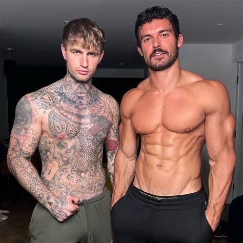 Lizzie on Twitter: "@the_tagteam If I lie do I get a spanking? https://t.co/liBOB4hSur" / Twitter