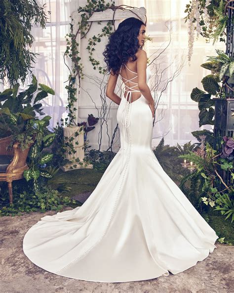 Satin Mermaid Wedding Dress Sweetheart Neckline