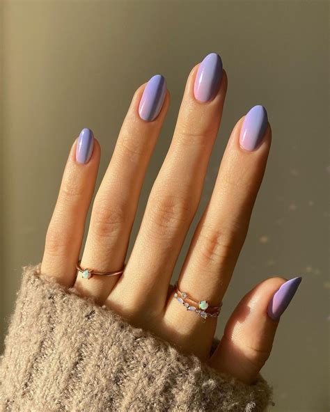25 Cute April Nails to Inspire You | Kolay tırnak tasarımları, Oje, Jel ...