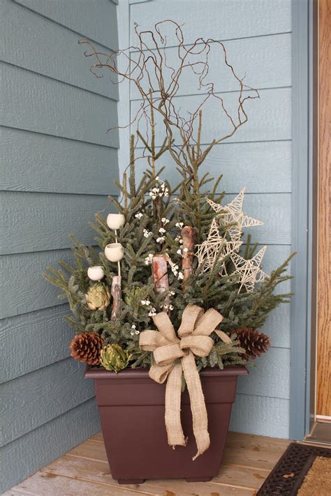 How To Make Christmas Porch Pots at Chris Page blog