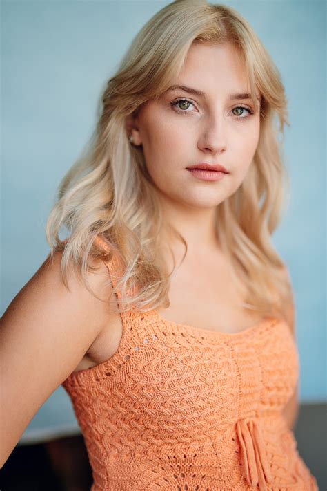 Brooklyn Chase Porn Videos