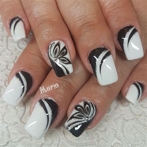 Black Nail Designs, Gel Nail Designs, Pretty Nail Art, Beautiful Nail ...