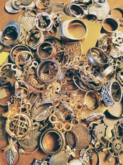 The Legend Of A Thousand Gram Treasure : r/Oshawa