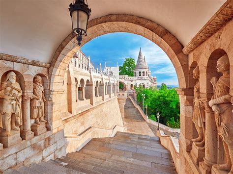 13 Attractions in Budapest You Shouldn't Miss