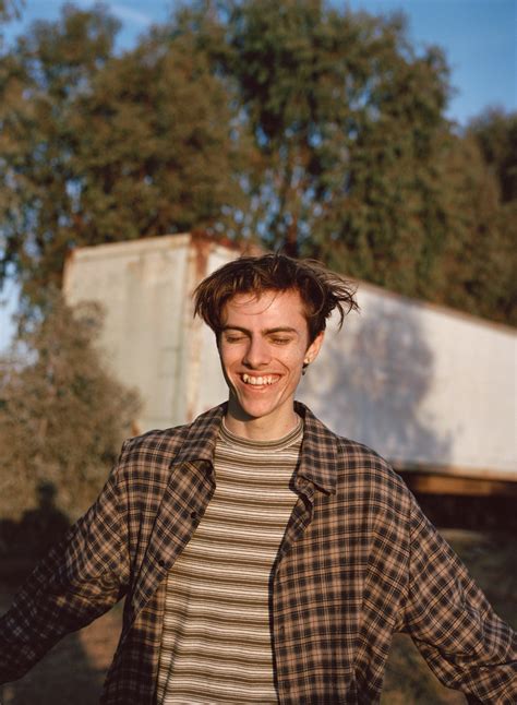 ryder mclaughlin of ‘mid90s’ is indie film’s chillest it boy