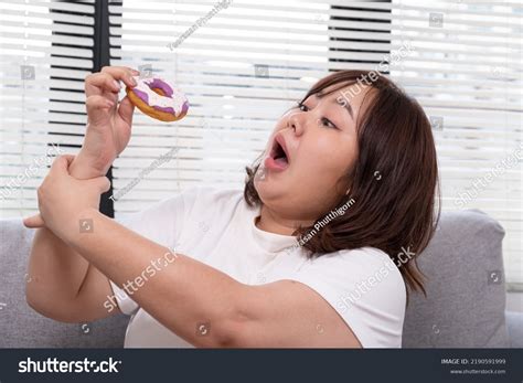 414 Weight Gain Period Images, Stock Photos, 3D objects, & Vectors | Shutterstock
