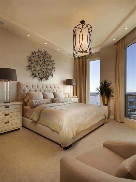 20+ Serene And Elegant Master Bedroom Decorating Ideas