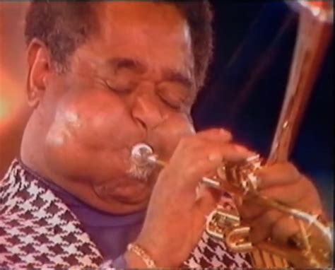 Dizzy Gillespie's cheeks are UNITS : r/AbsoluteUnits