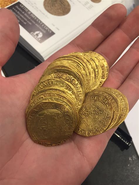 U.K. Couple Finds Rare Gold Coins During Home Renovations