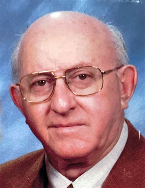 Wayne Huff - 2022 - Mulhearn Funeral Homes