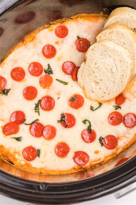 Crock Pot Pizza Dip