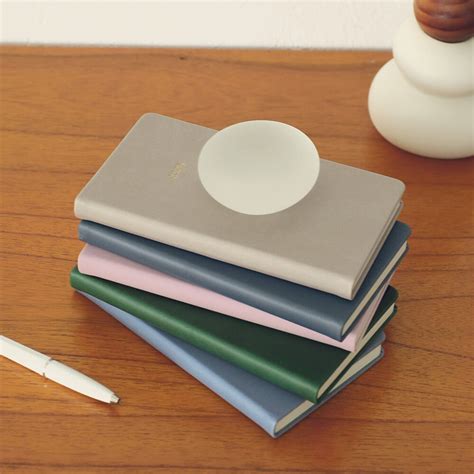 [날짜형] 2026 애티튜드 위클리 플래너 Pocket_PU 에디션 | 정인통상 - 예스24